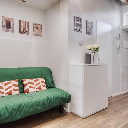 Joivy Delightful 1-Bed Flat In The Centre Of Milan Daire Dış mekan fotoğraf