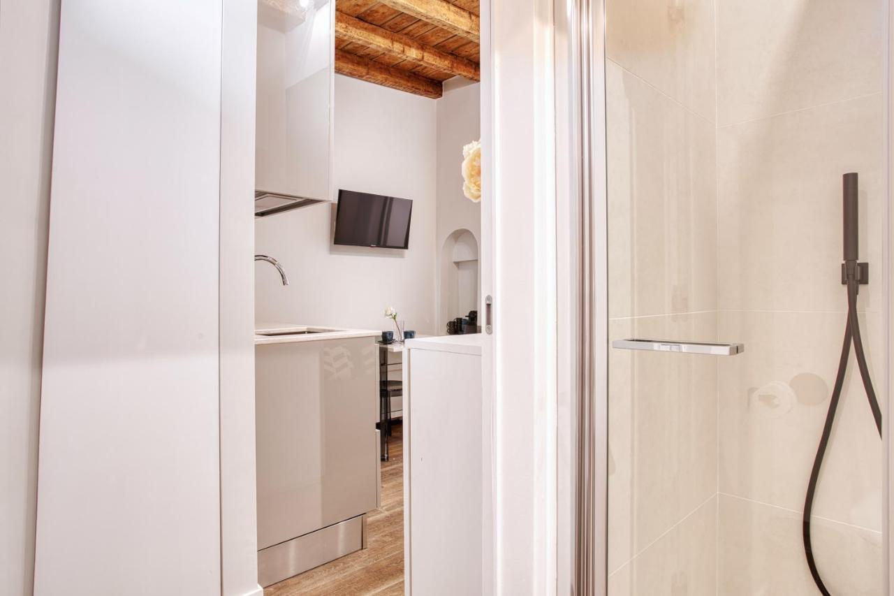 Joivy Delightful 1-Bed Flat In The Centre Of Milan Daire Dış mekan fotoğraf