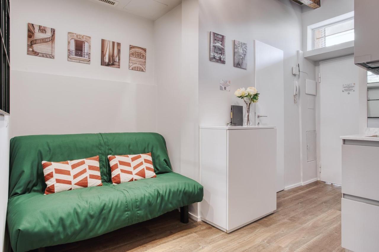 Joivy Delightful 1-Bed Flat In The Centre Of Milan Daire Dış mekan fotoğraf